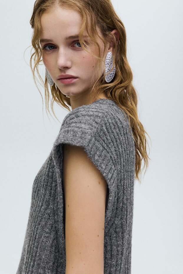 Fitilli örgü yelek - 5