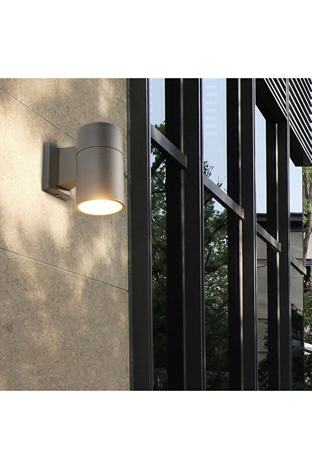 Outdoor LED Wall Lamp