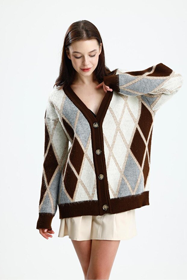 سترة بنمط البقلاوة مبطن بالصوف باللون البني - 4