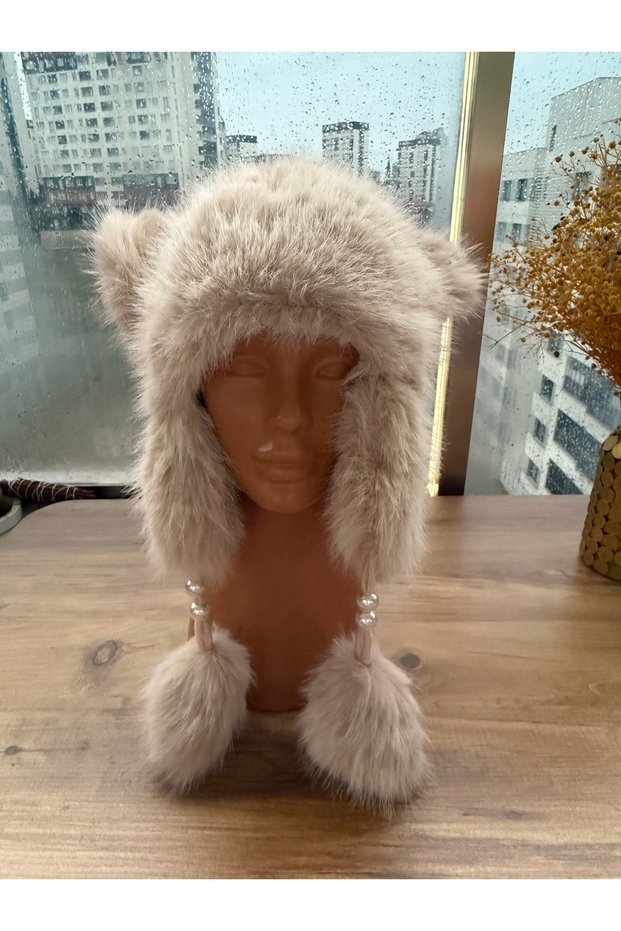 Women's Lined Beanie with Pearl Detail Covering the Ears, Cream Tail Detail, Plush Pompom Beanie