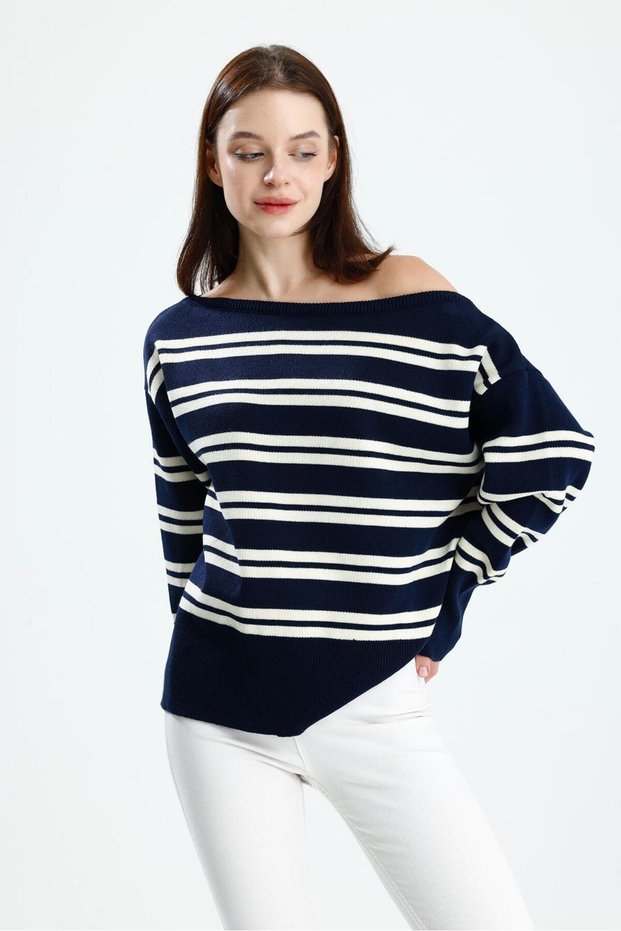 Women's Asymmetrical Rib Cut Boat Neck Striped Knitwear Sweater Navy Blue