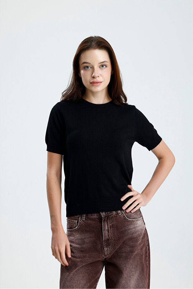 Kısa Kol Kadın Triko - 7