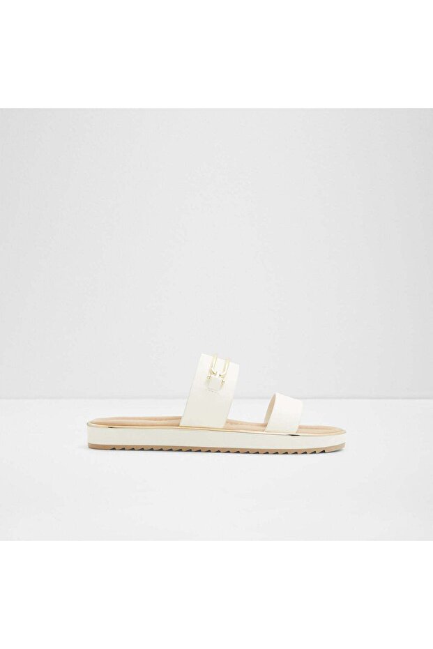 صنادل البحيرة / الشاطئ - 2