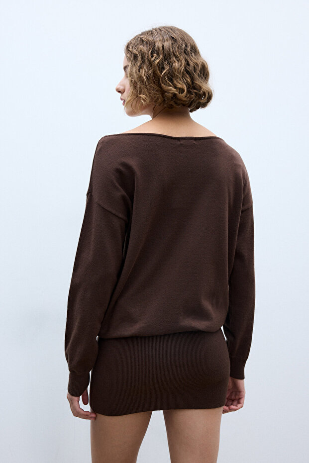 Geniş yaka kısa triko elbise - 4