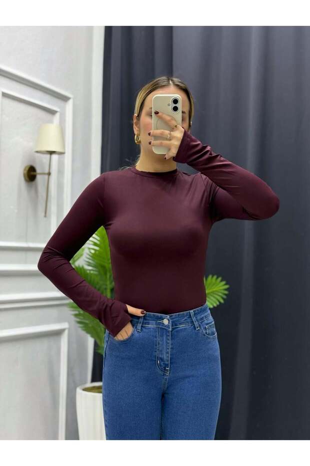 بلوزة بياقة هالتر مع أربطة للأصابع - 1