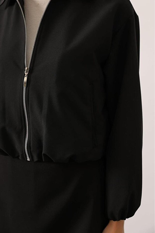 Jacket with Fabric Lining Inside - 2