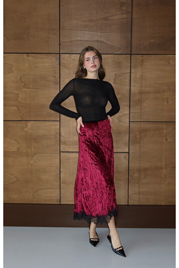 Kadife dantelli etek - 4
