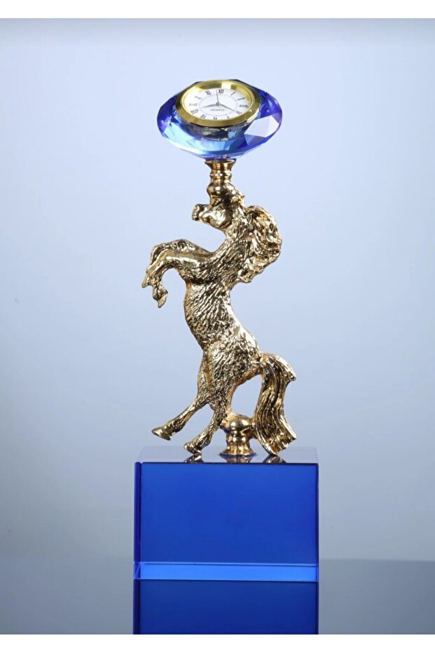 Kristal atlı saat - 1