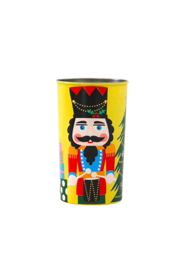 كأس الرسم باليد