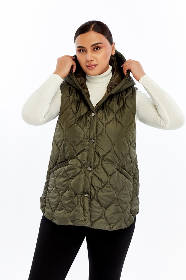 kısa kapitone kapişonlu yelek - 5