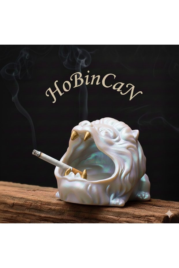 Lion Ashtray | Decorative Golden Toothed Lion Concrete Ashtray