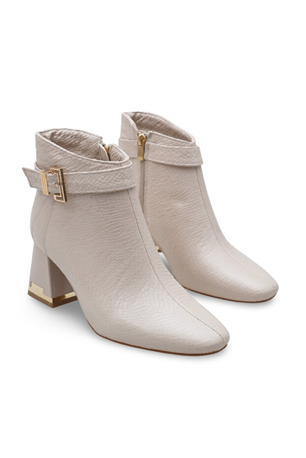 Women's Beige Snake Patent Leather 6.5 cm Heel Square Toe Stylish Boots – Modern and Elegant Style Complement.