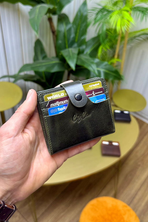 Enra Khaki Green Genuine Leather Card Holder Wallet Is Stylish and Convenient