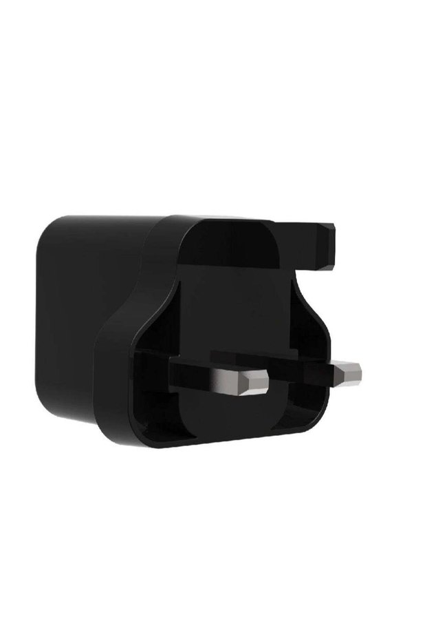 شاحن حائطي مزدوج USB وPD بقوة 23 وات