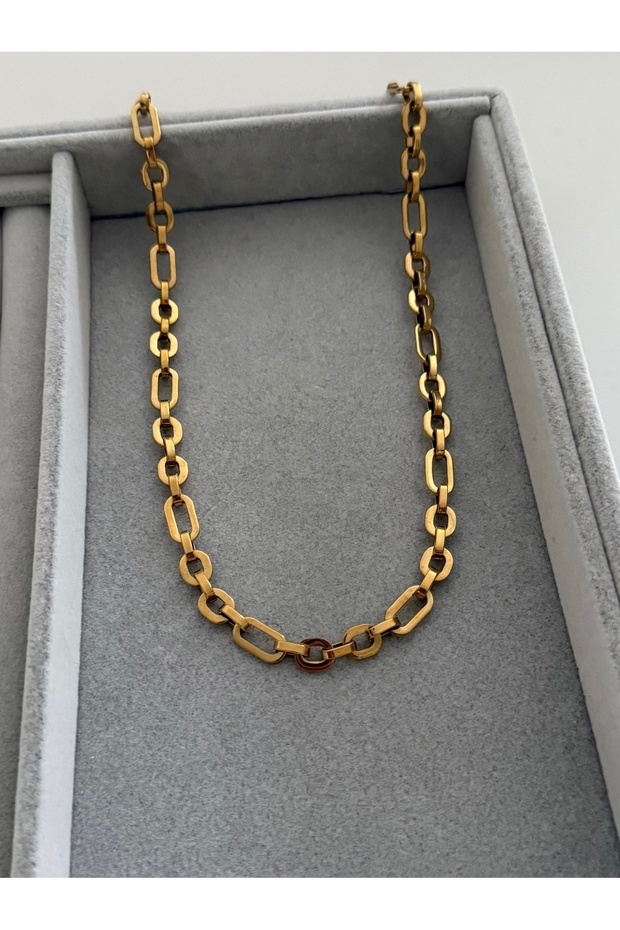 Gold Rectangular Shape Steel Chain Women's Necklace