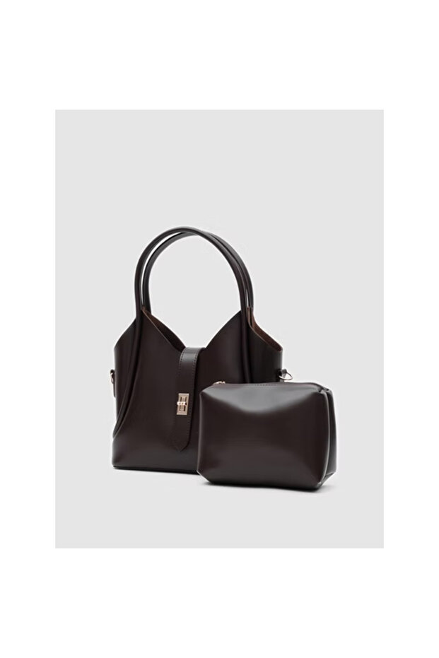Hand and Shoulder Lock Detailed Bag
