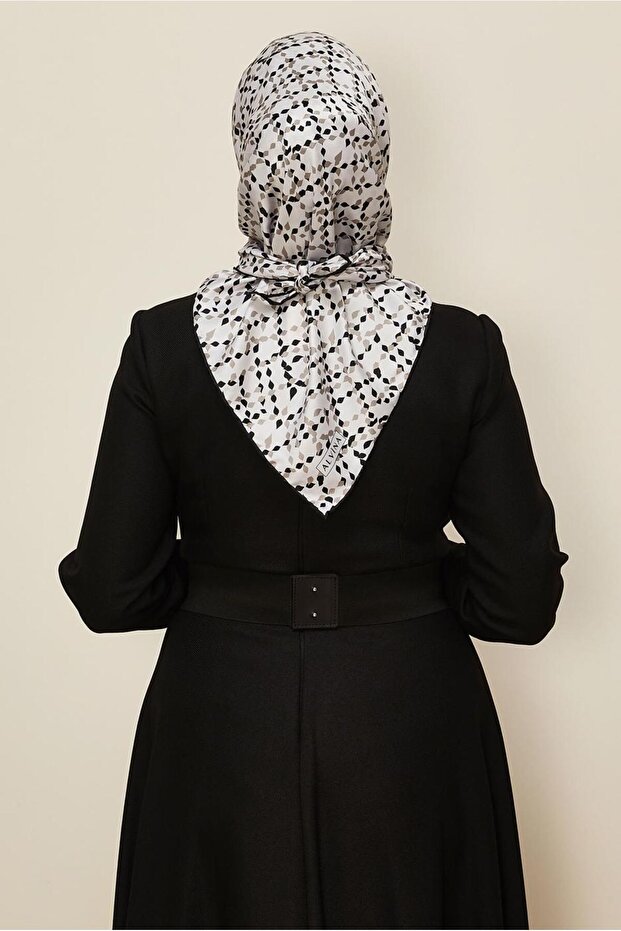 وشاح منقوش 11040 - 2