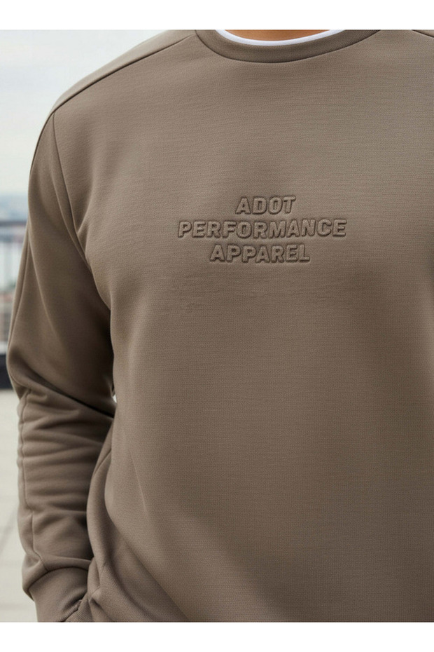 Men Performance Embossed Sweatshirt - 4