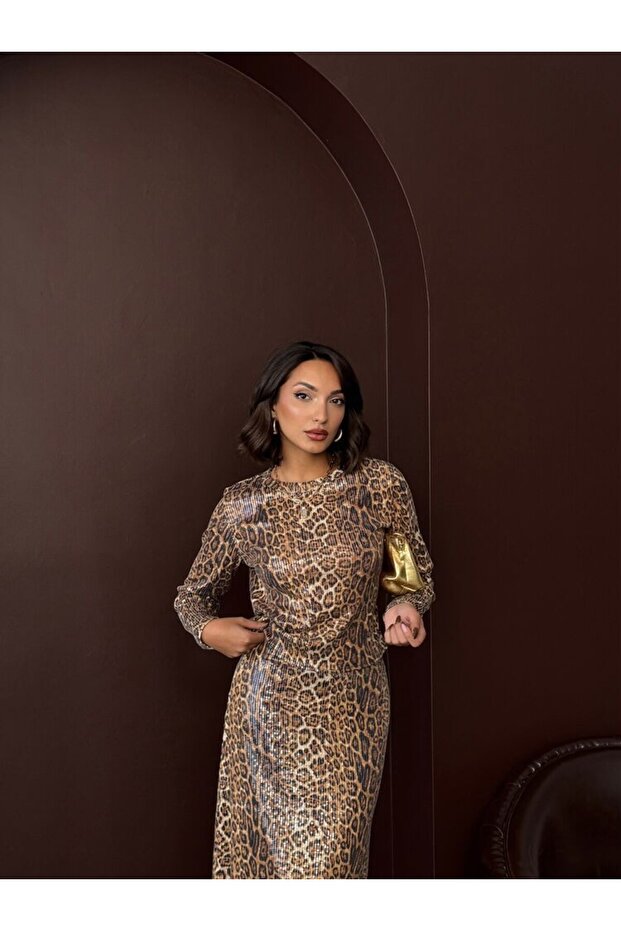 Pullu Leopar Desenli Uzun Kollu Bluz - 2