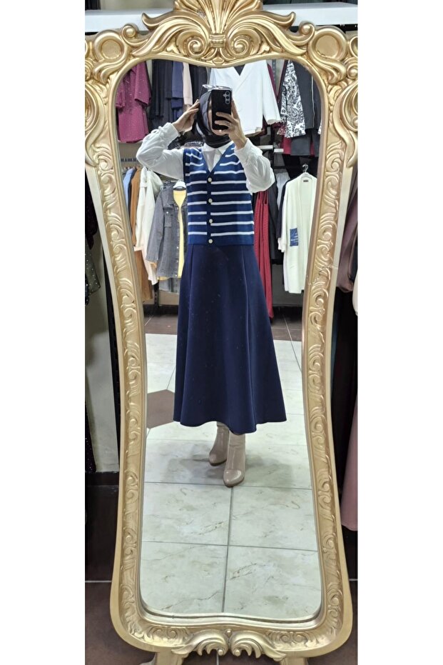 Çizgili triko yelek - 2