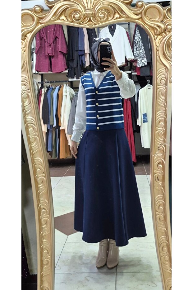 Çizgili triko yelek - 4