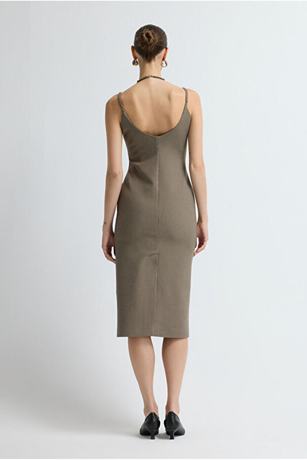 Kolsuz Dar Elbise - 7