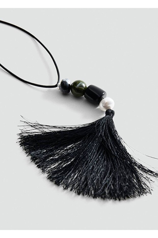 Püsküllü boncuklu kolye - 1