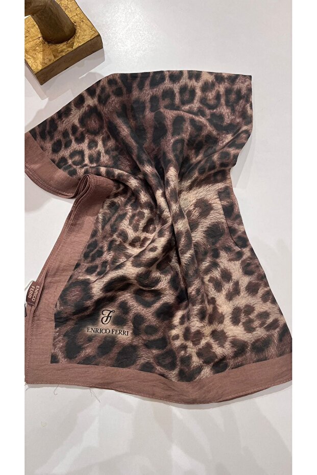 Modal Cotton Leopard Shawl