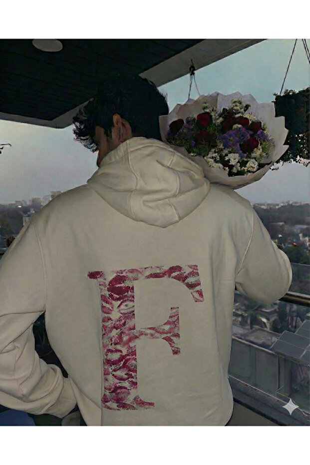 Kiss Design Lettered Oversized Hooded Sweatshirt Hoodie