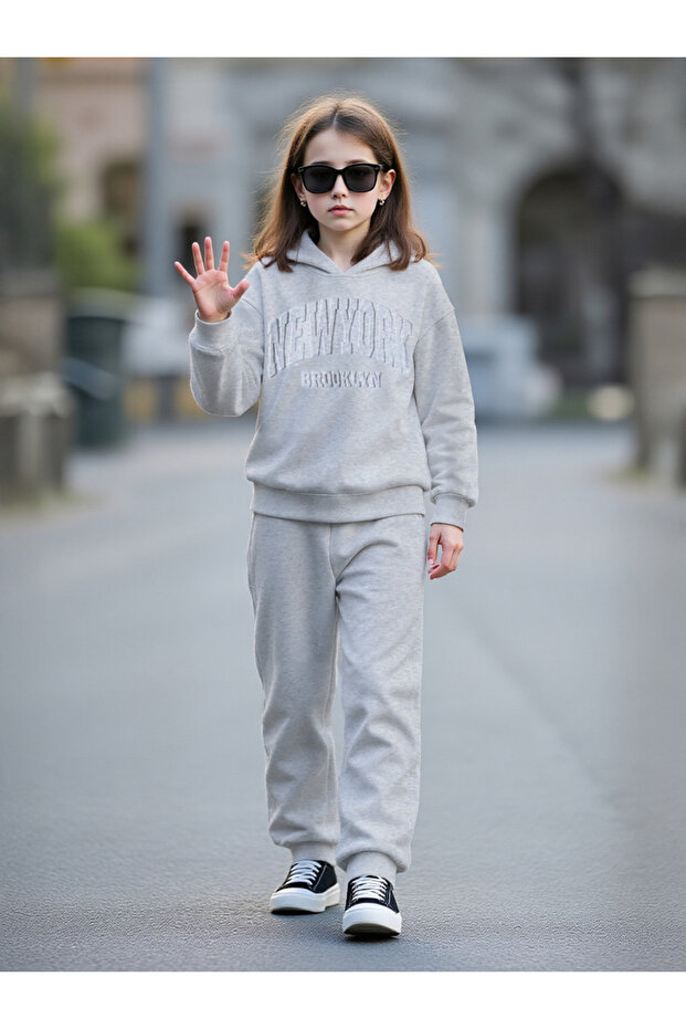 Printed Hoodie with Elastic Waist Joggers Set