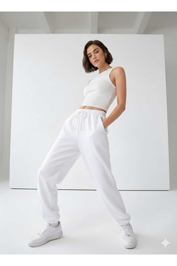 Jogger Solid Color Unprinted Elastic Waist and Leg Opening Soft Three-Ply Fabric Trackpants
