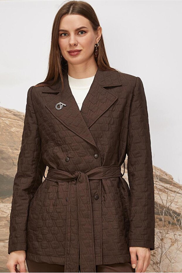 سترة مبطنة بحزام 46000