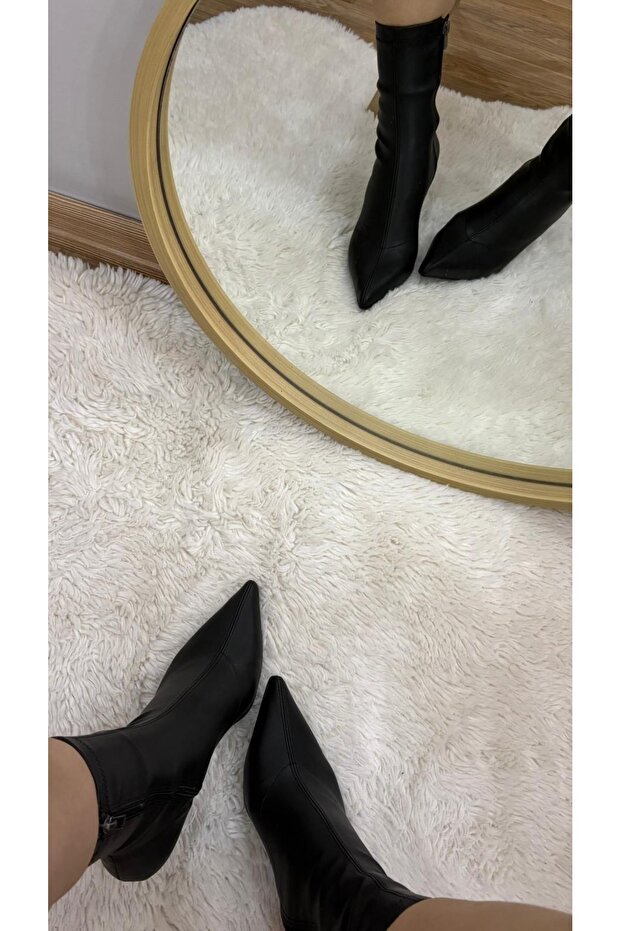 Siyah cilt streç bot - 2