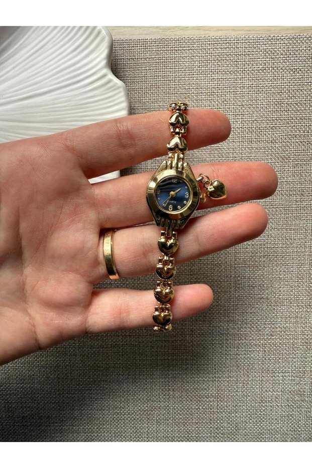 Retro Minimal Metal Cord Vintage Women's Wristwatch Tiny