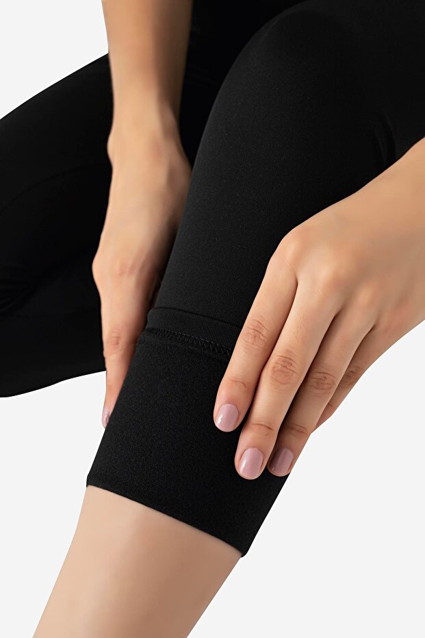 Termális, meleg, rugalmas, állítható derékrésszel ellátott téli kismama leggings, fekete - 4