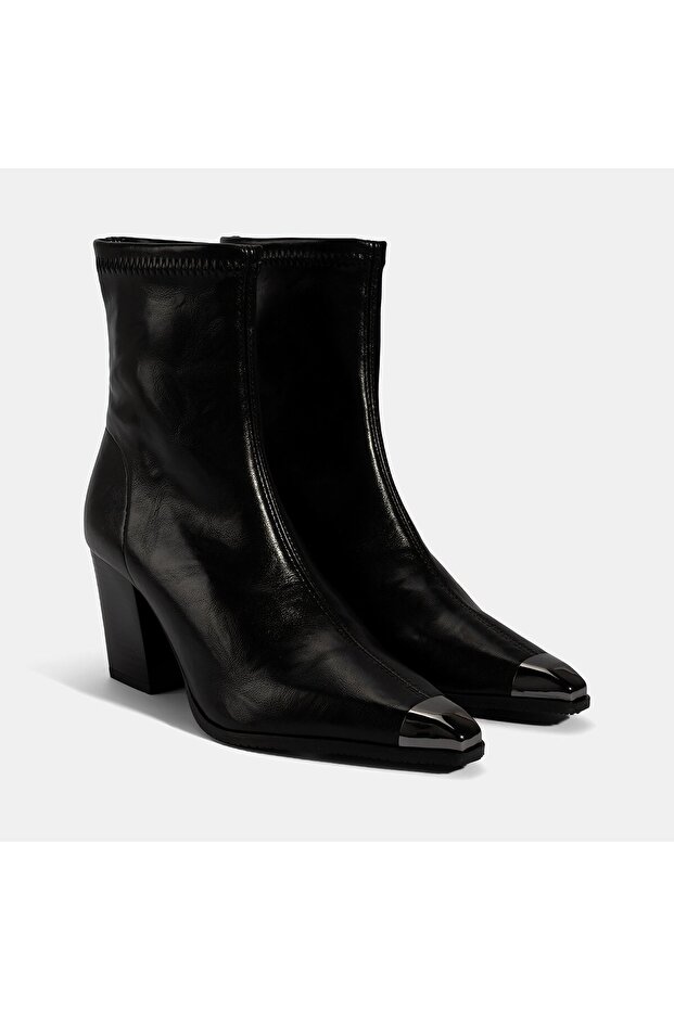 Women's Black Metal Toe Detailed Heeled Stretch Boots