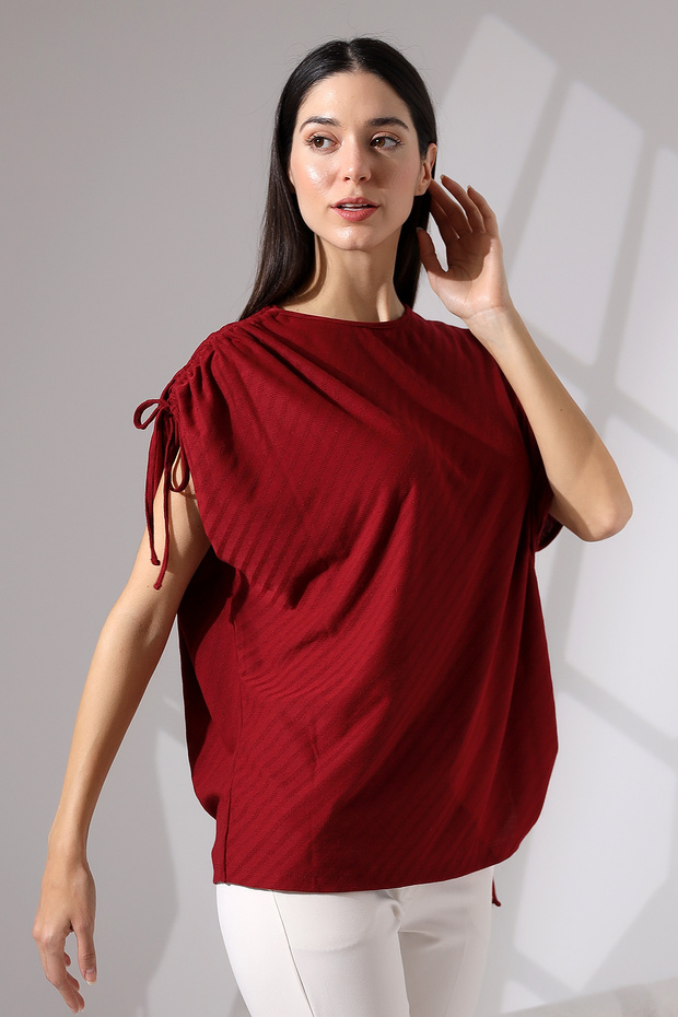 Flores Women's Soft Touch Batwing Sleeve Right Shoulder and Left Hem Tunnel Lace Diagonal Knitted Blouse - Burgundy