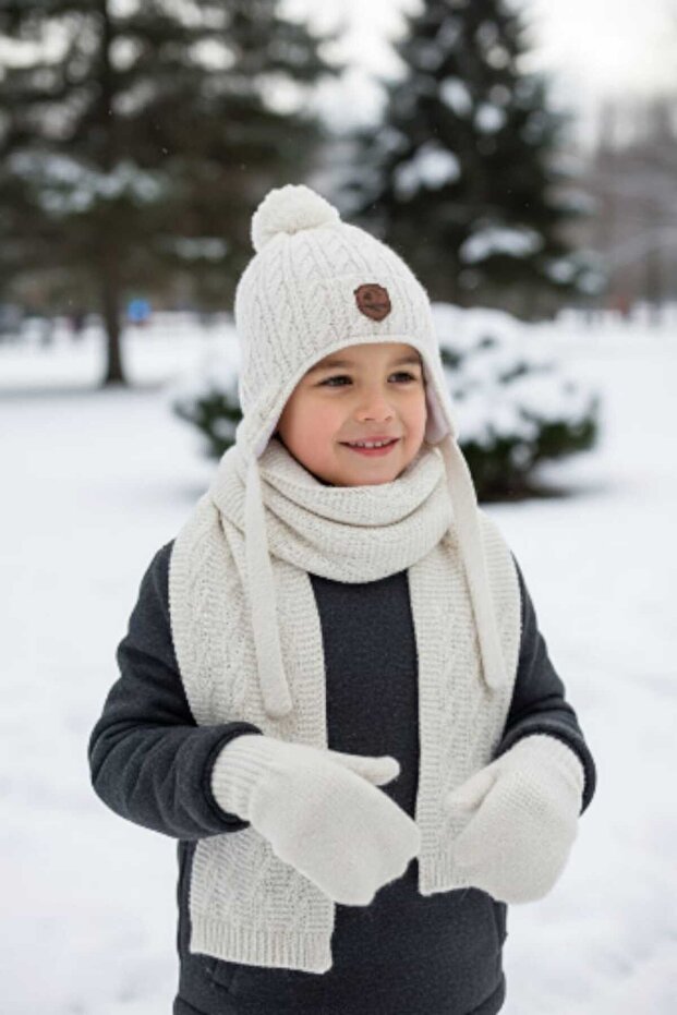 Kitti 4-8 Years Old Boys' Fleece-Lined Scarf, Beanie, Gloves 3-Piece Set