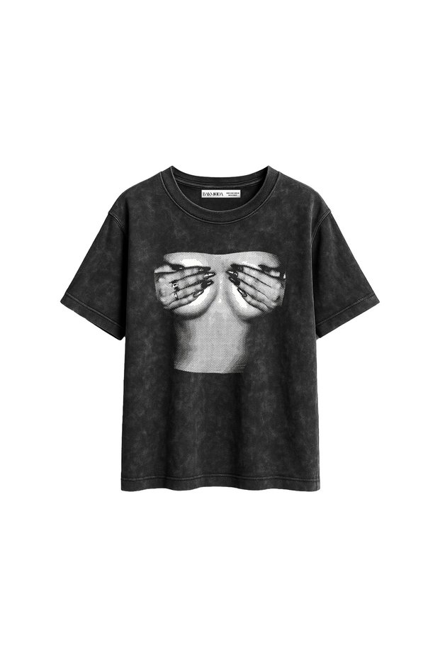 Silhuette Boobs V2 Printed Relaxed Fit Washed Black Women's Tshirt