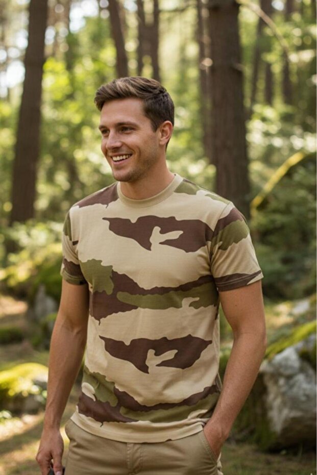 Sword Crew Neck Short Sleeve Camouflage Men's T-Shirt Single