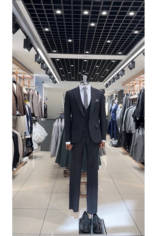 بدلة العيينة - 1