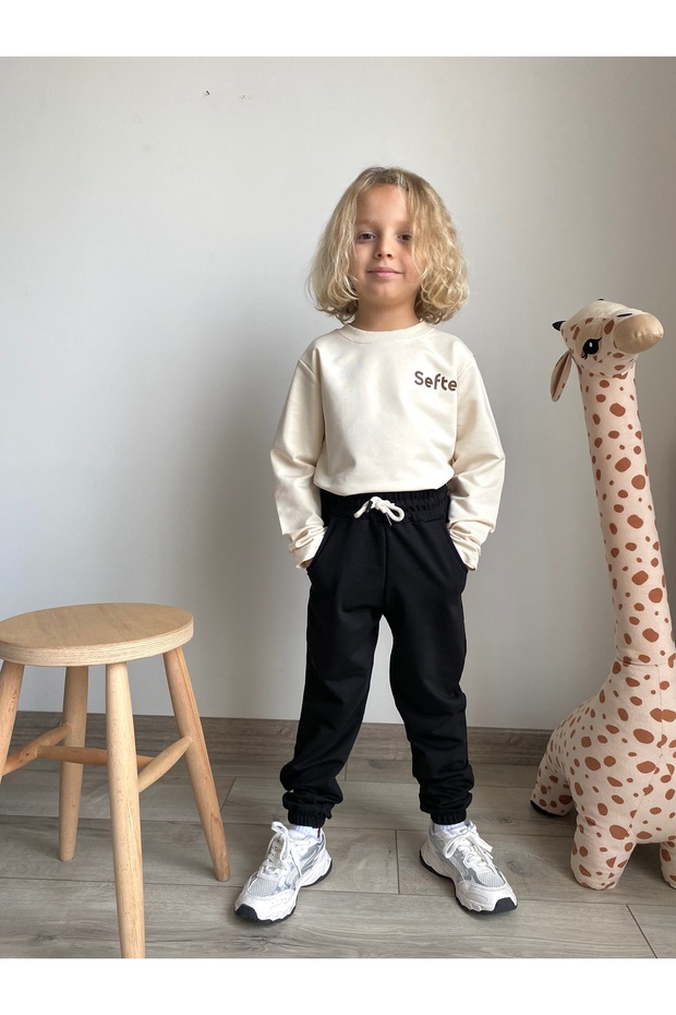 Boys/Girls Pocket Jogger Sweatpants with Elasticated Cuffs Black