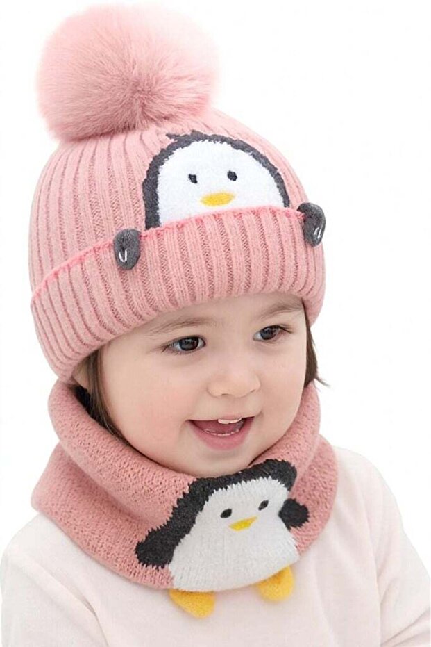 2-Piece Cartoon Penguin Knitted Hat & Scarf Set for Babies & Toddlers (0–4 Years)
