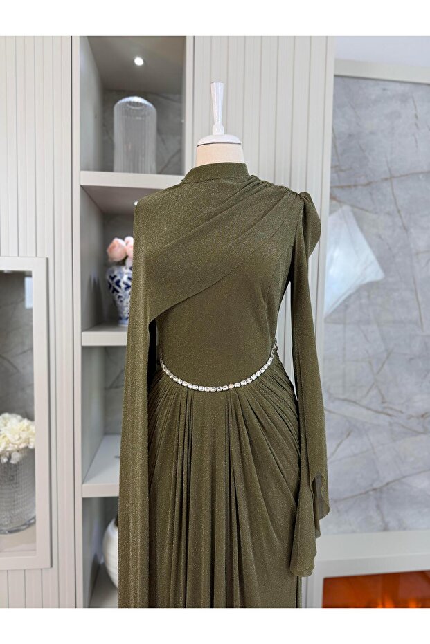 Perry Abiye Haki - 1