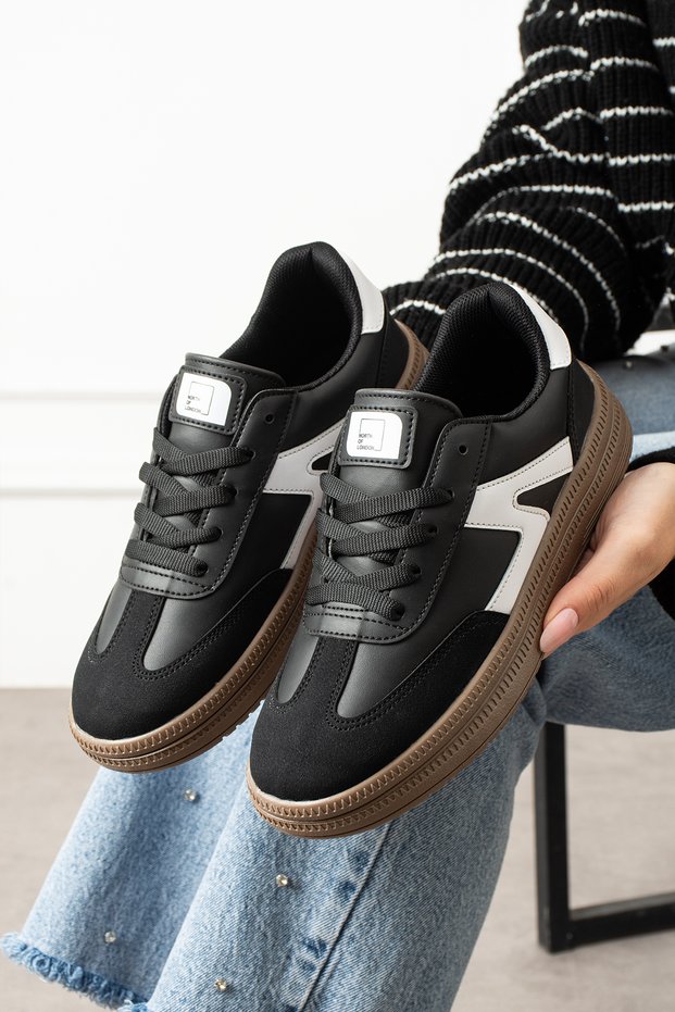 Black and White Unisex Women's Casual Sneakers Soft-Soled Sports Shoes 501A
