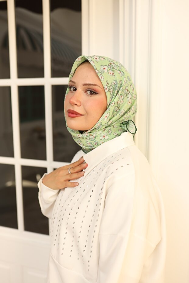 Soft Cotton Big Flower Scarf -73065-31