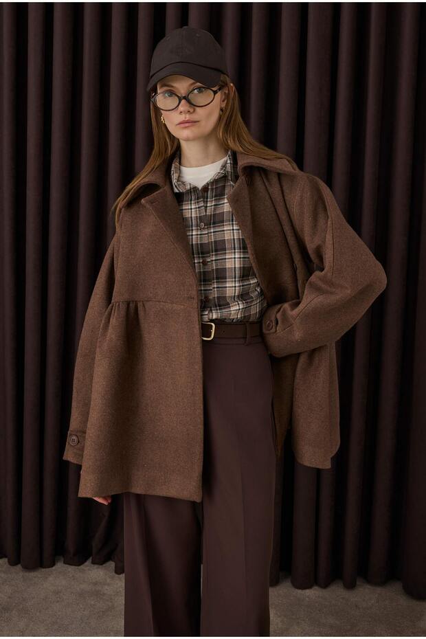 Ruched Detail Camel Coat