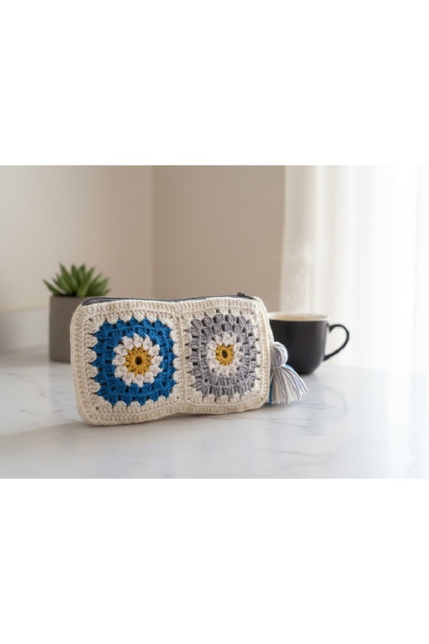 White Gray Blue Embossed Floral Design Zippered Hand Knitted Card Holder Phone Case Wallet Small Bag