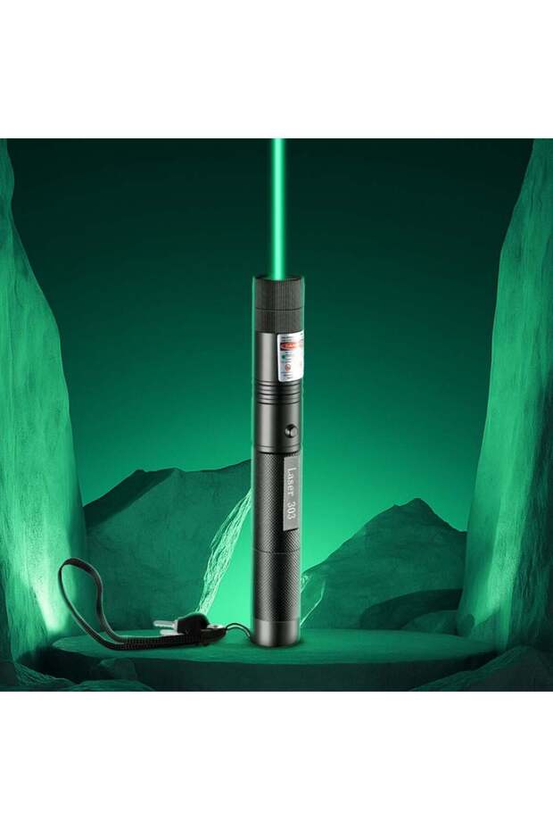 Professional long-range green laser pointer with a range of up to 5 km - rechargeable with battery, charger, and safety key - 1