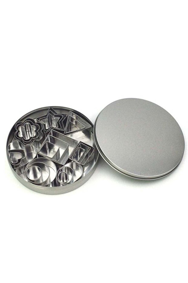 24-Piece Cookie Cutters - Silver